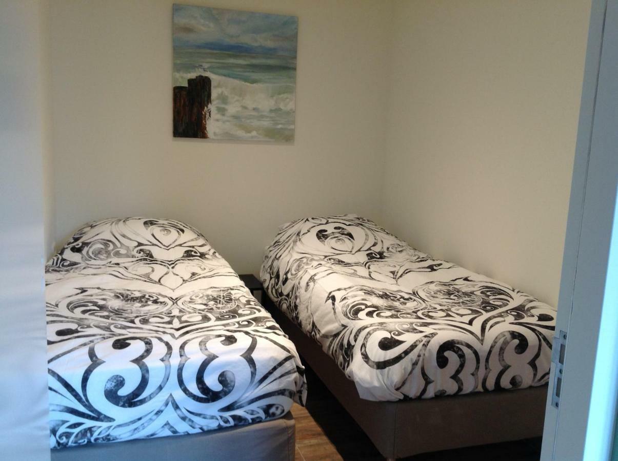 Aan'T Strand Bed By The Sea Adults Only Весткапеле Екстериор снимка